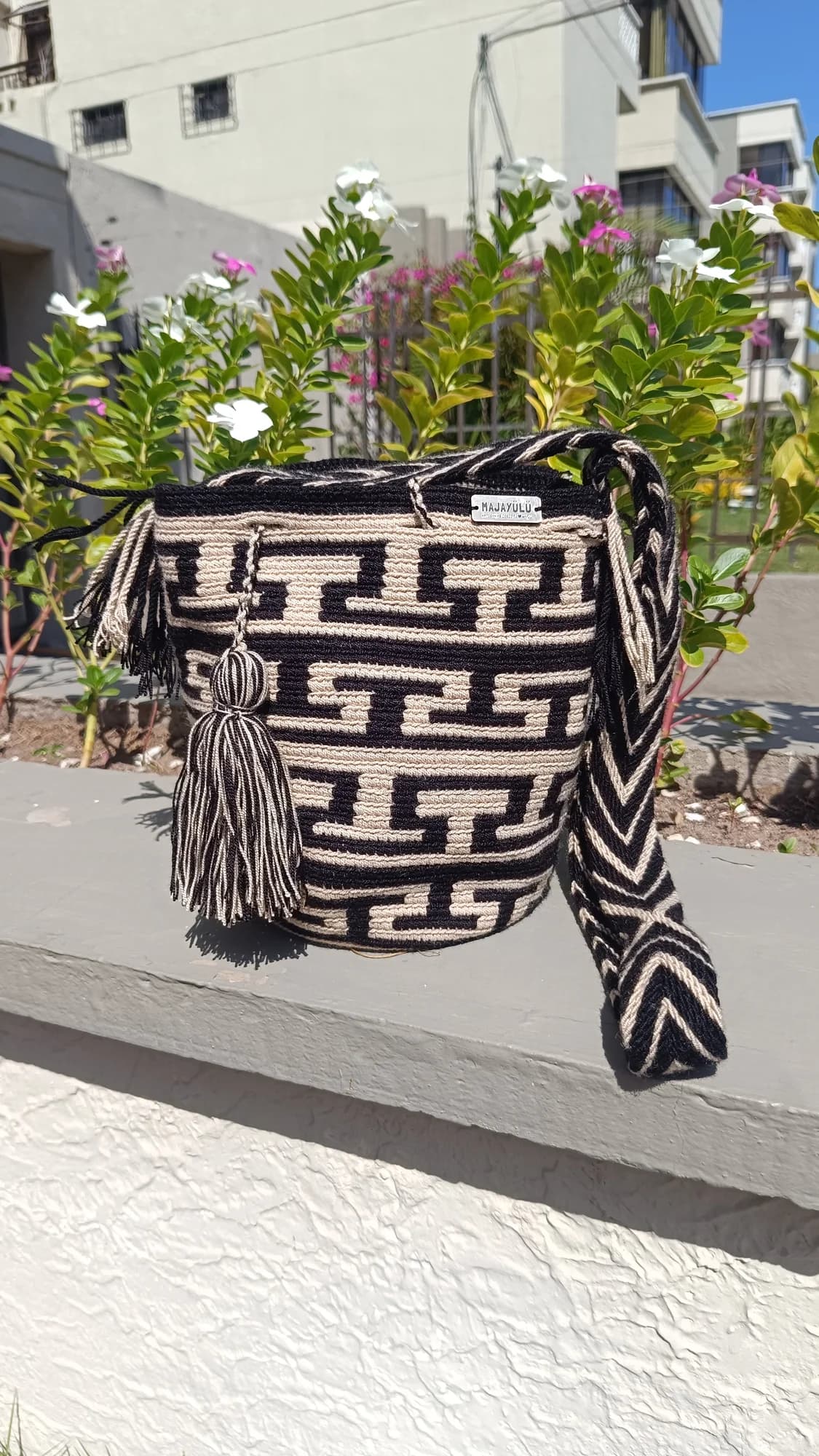 Mochila mediana diseño · 002