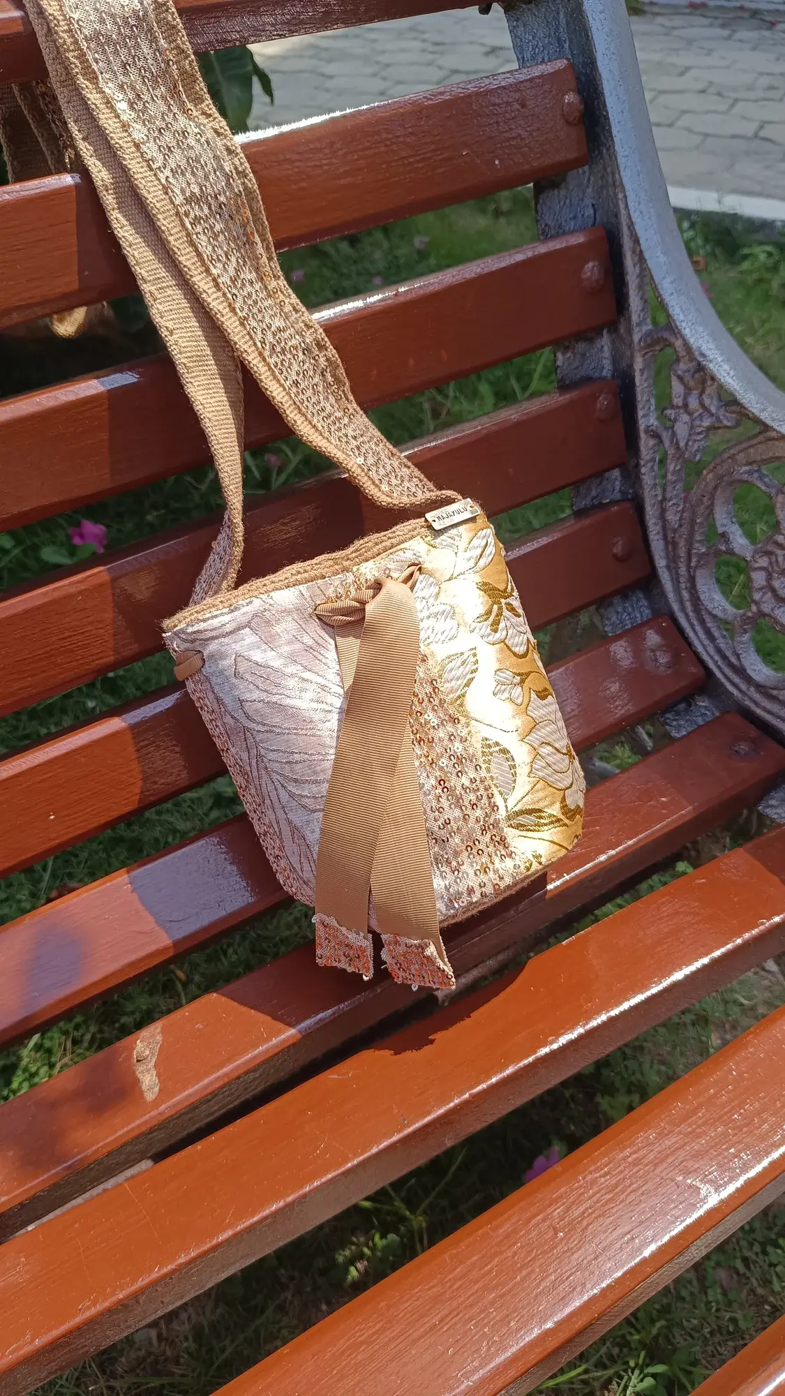 001 caqui ocre