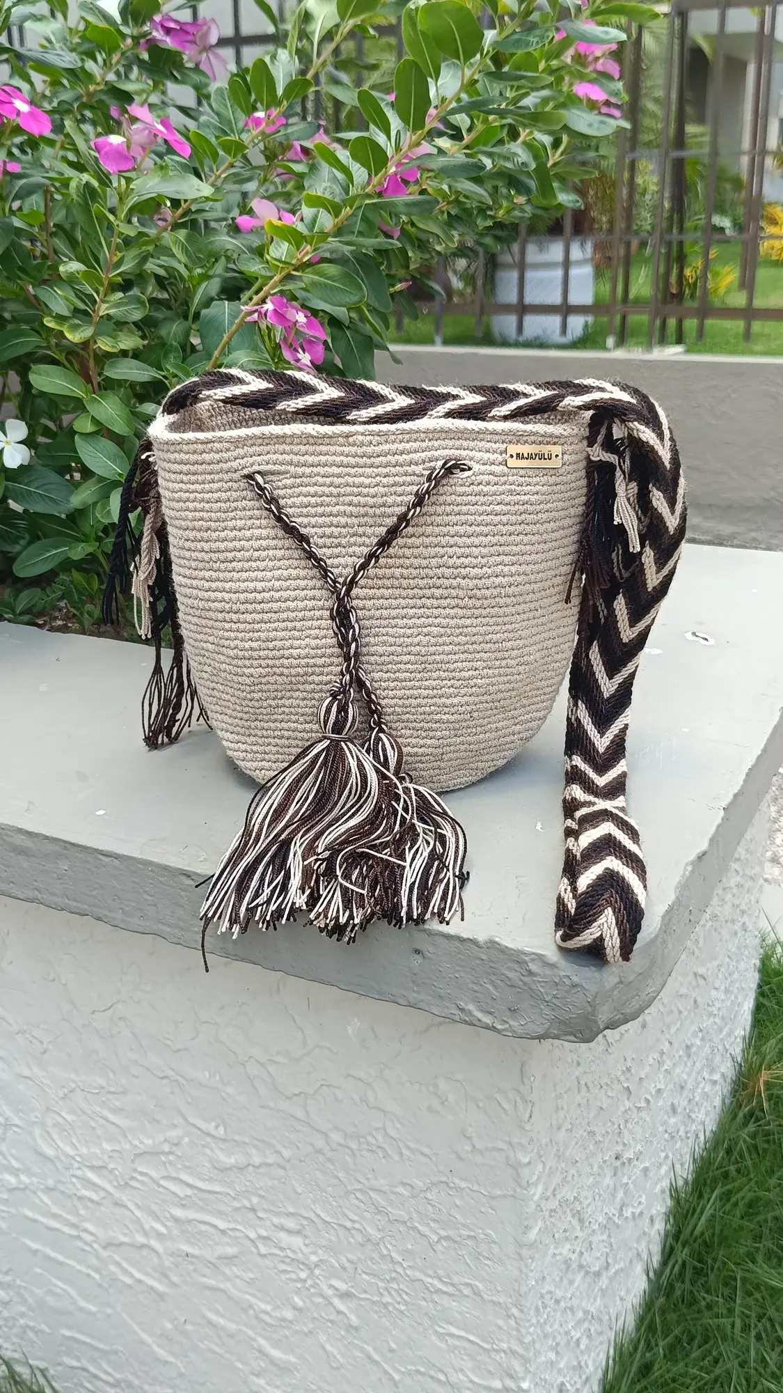 Mochila pequeña unicolor · 010